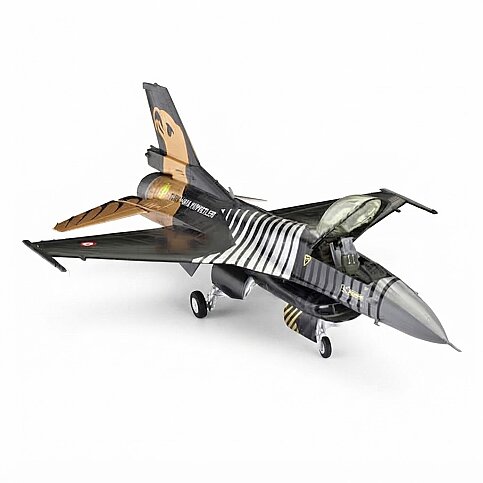 ADORE REVELL MODEL SET F-16C SOLO TÜRK UÇAK (VBU64844) - 2