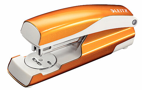 LEİTZ 5502 WOW ZIMBA MAKİNESİ NO:24/6 30 SAYFA METALİK TURUNCU - 1