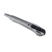 Noki 226 Profesyonel Hassas Kesim Metal Klipsli Dar Maket Bıçağı 9Mm (65226) - NOKİ